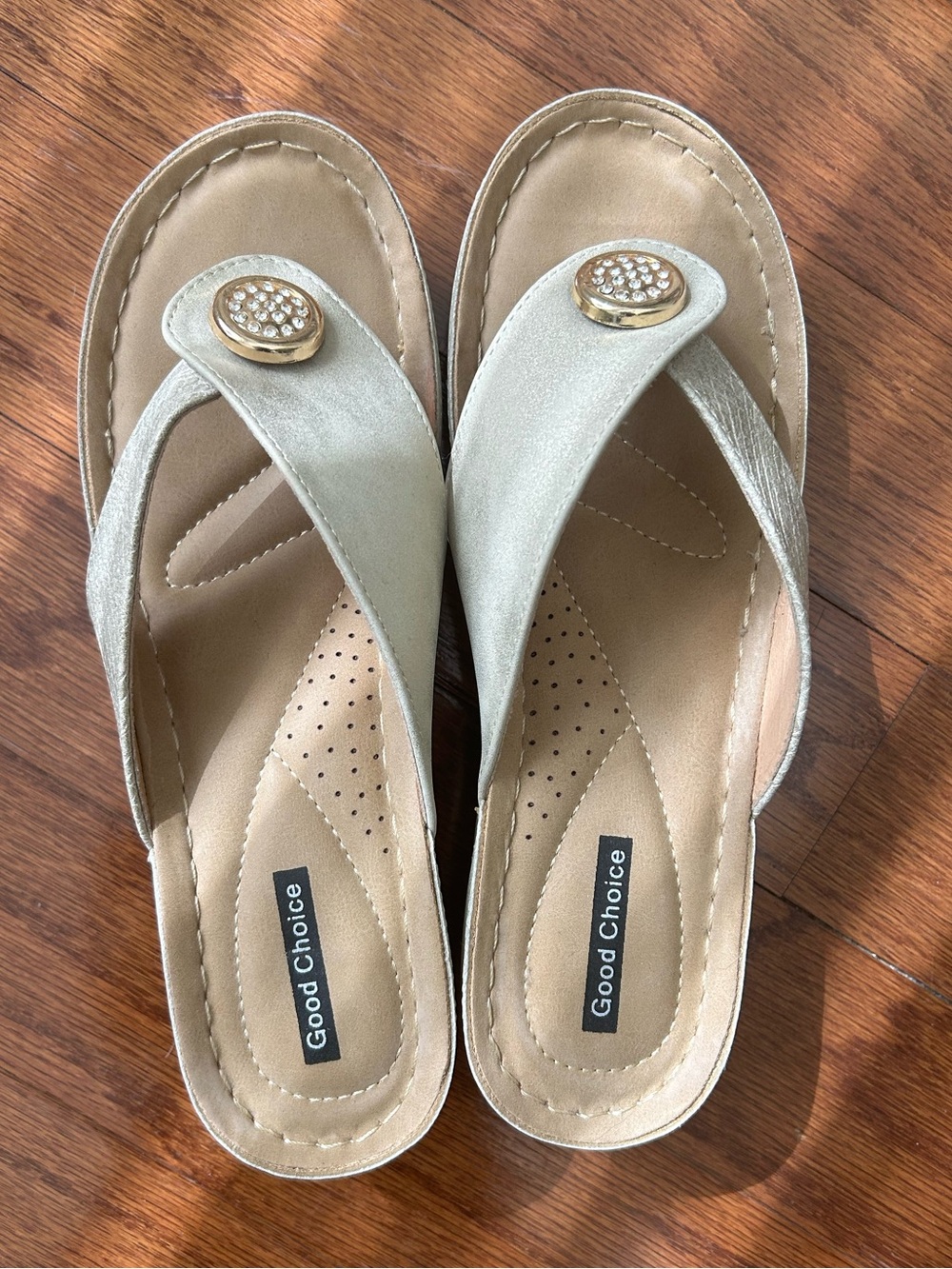Good Choice Dafni Thong Wedge Sandal..Size 8.5